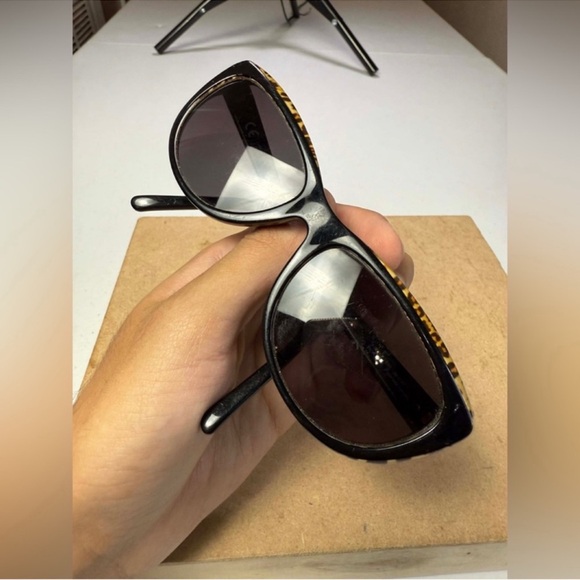 Givenchy Sunglasses Black Woman - Picture 10 of 16